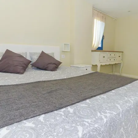 Апартаменты Luxury Penthouse,first Line *