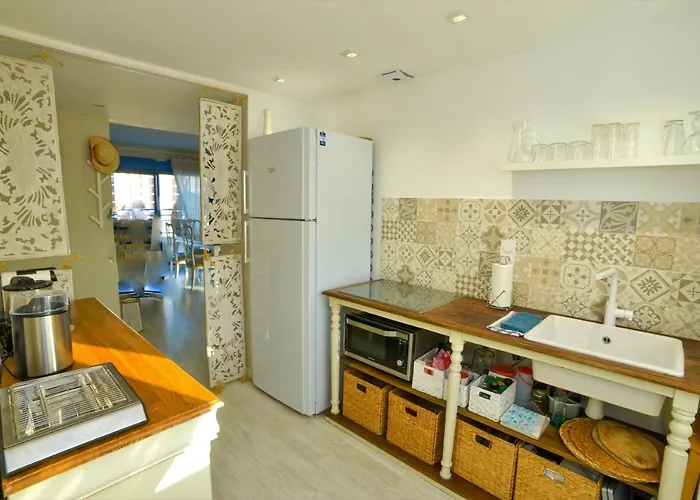 Luxury Penthouse,first Line *