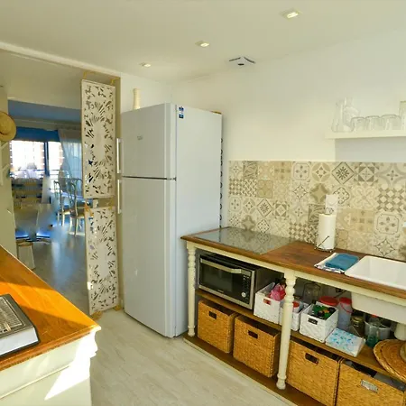 Luxury Penthouse,first Line *